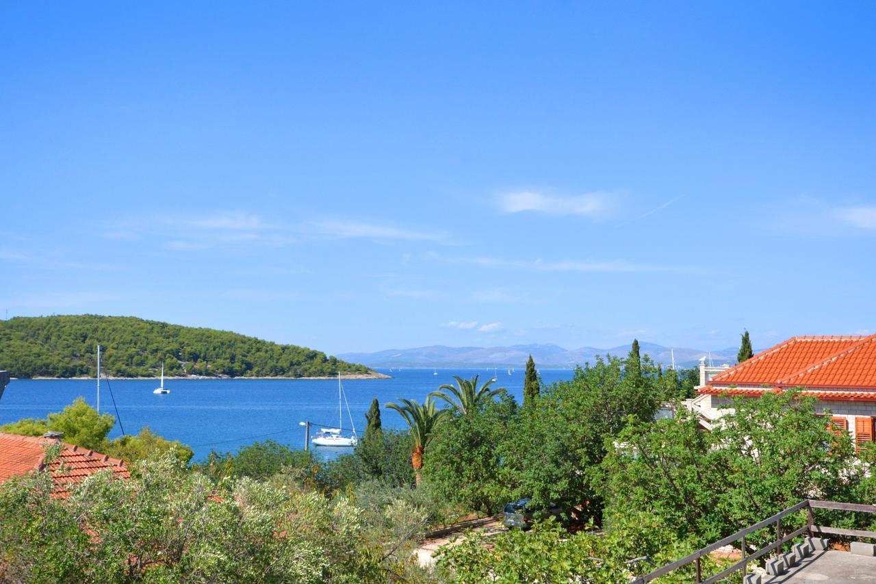 Villa Paris Necujam Exterior photo